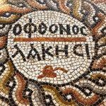 Alanya’da şaşırtıcı derecede modern anlam taşıyan antik mozaik bulundu