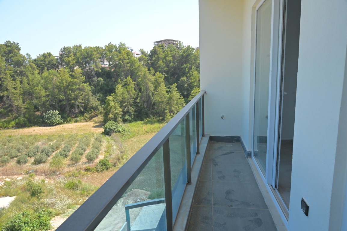 (1+1) - Aqua Residence