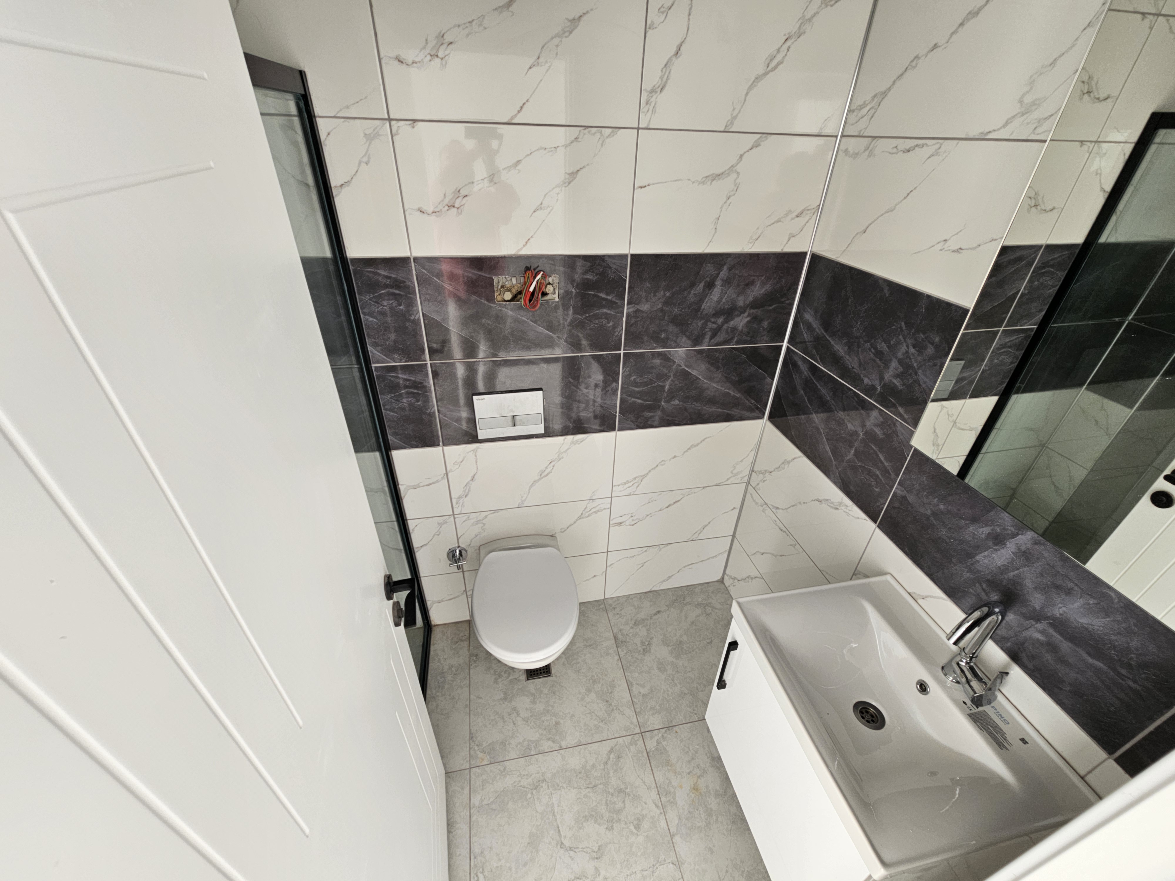 Duplex (2+1) - Aqua Blue Residence