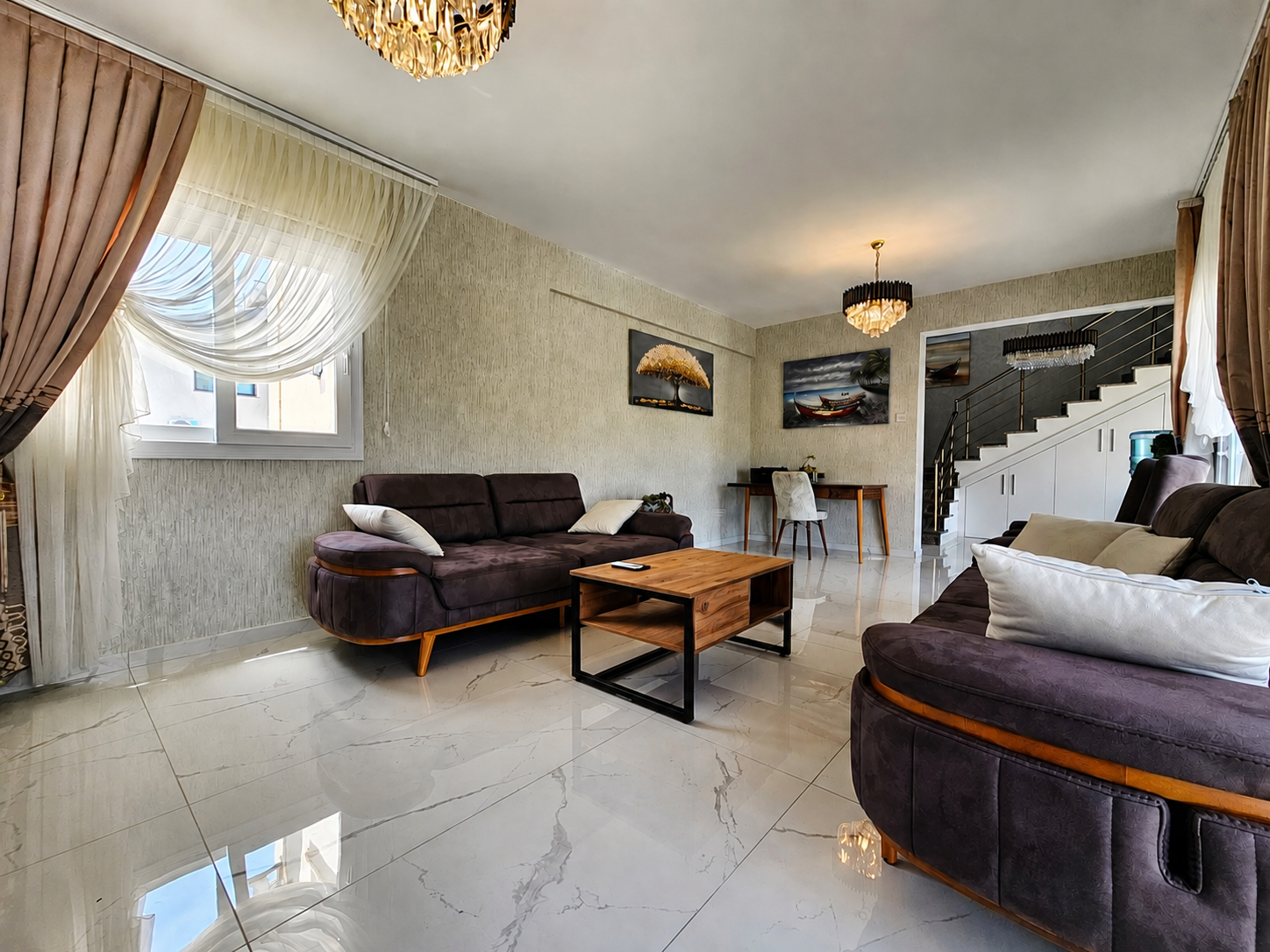 Kuzey Kıbrıs'ta 4+1 Lüks Villa - Denize 500 m, Yeni Boğaziçi