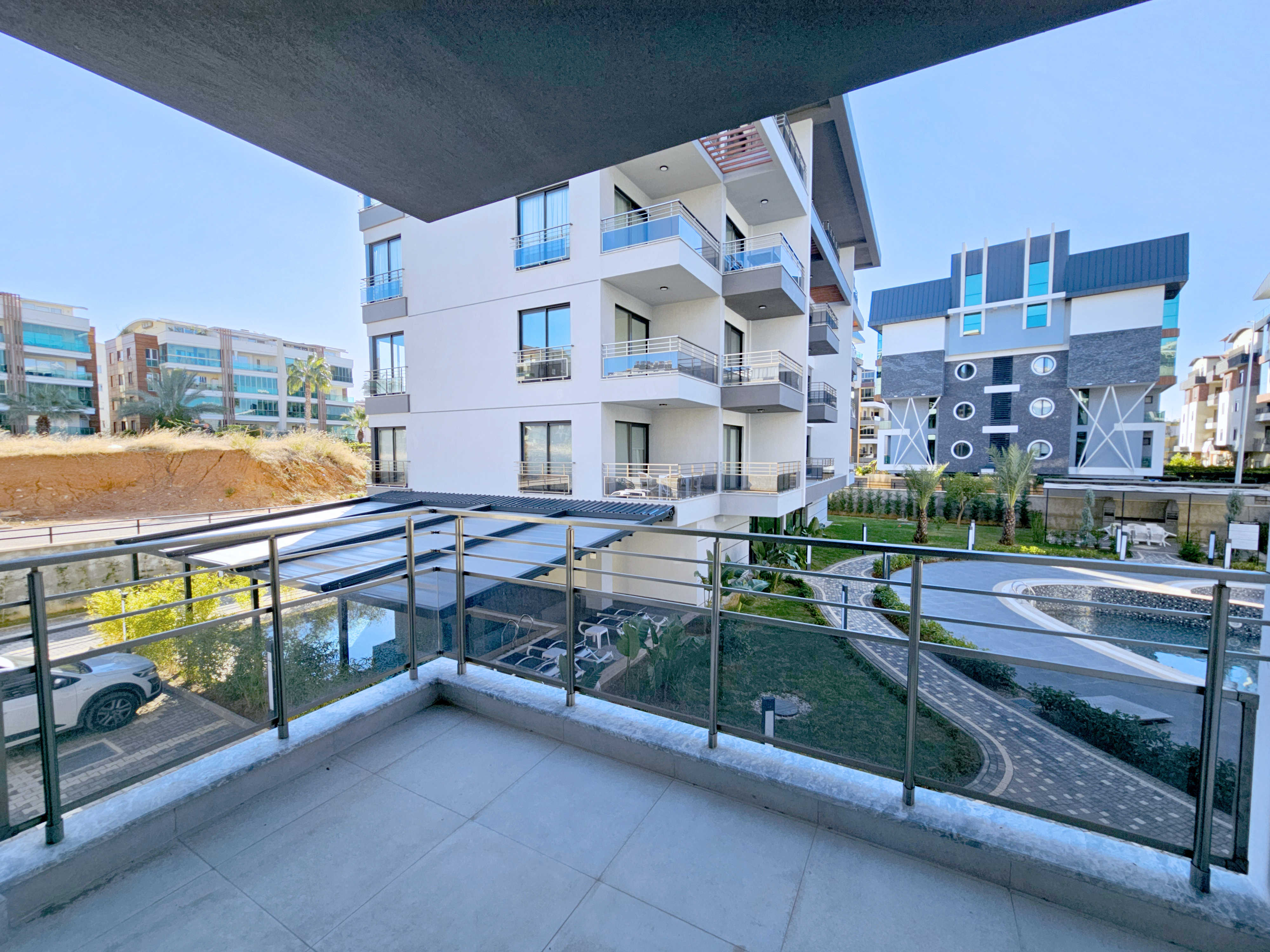 واحدهای یک‌خوابه (۱+۱) – Lemon Park